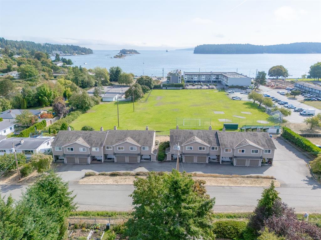 Third View of 2820 Elk St, Nanaimo, BC, V9S 3V3