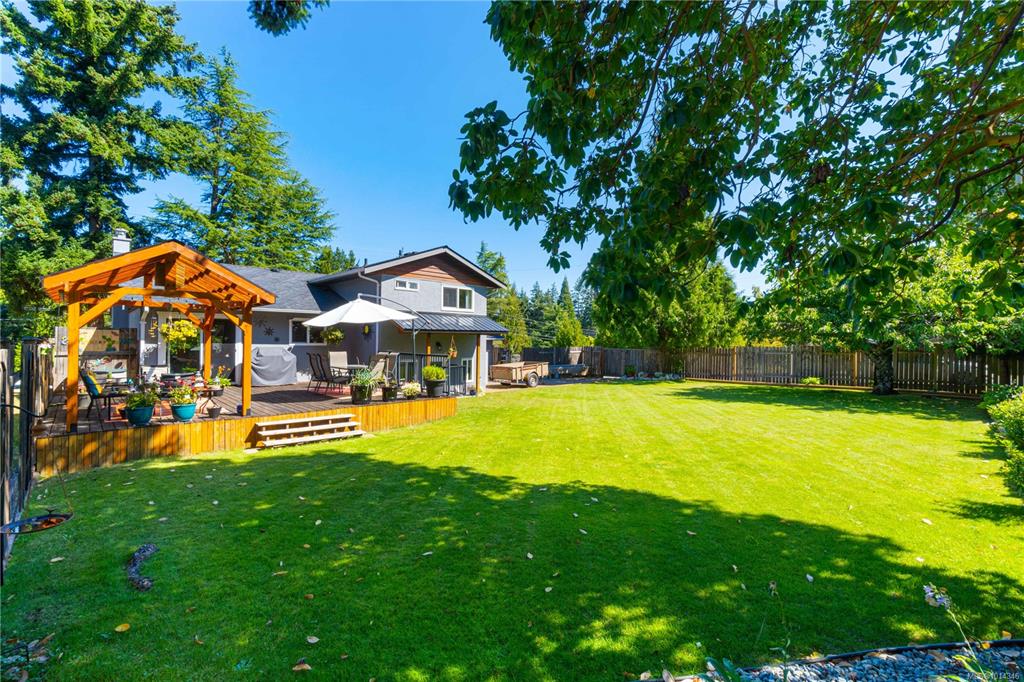 Fourth View of 5251 Dunster Rd, Nanaimo, BC, V9T 2Z5