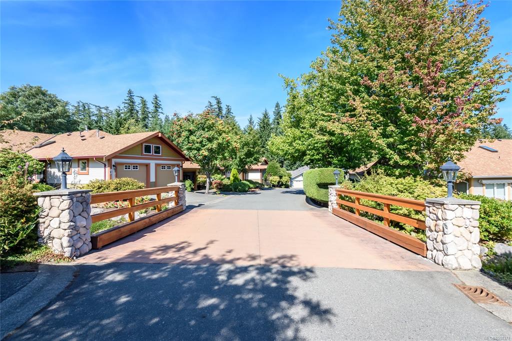 Third View of 1220 Guthrie Rd, Parkwood Estates, Comox, BC, V9M 4A6