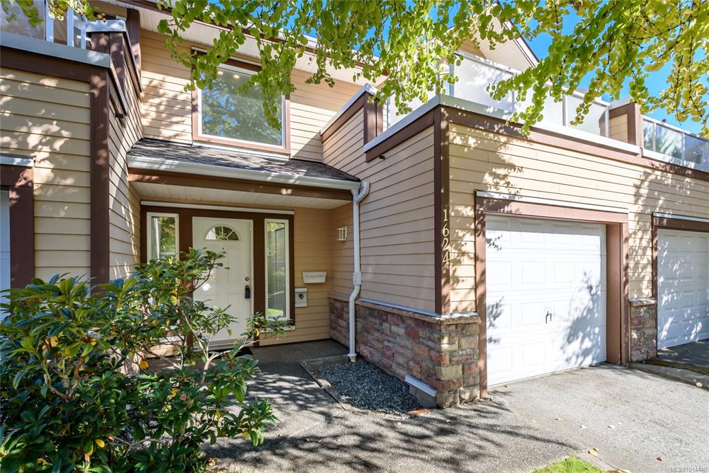 Second View of 1624 Creekside Dr, Millstone Creek, Nanaimo, BC, V9S 5V8