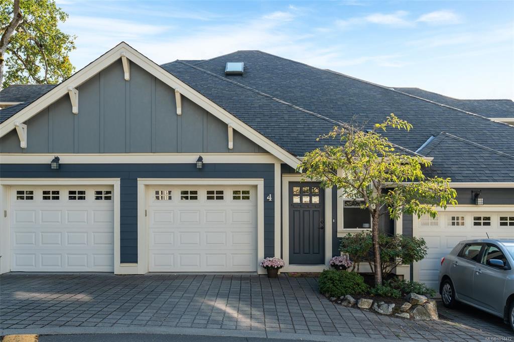 Fourth View of 4583 Wilkinson Rd, Wilkinson Ridge, Saanich, BC, V8Z 5C3