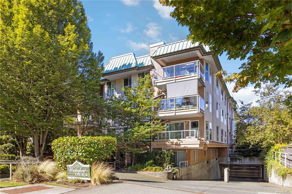 1710 Fort St, 1014604, BC,