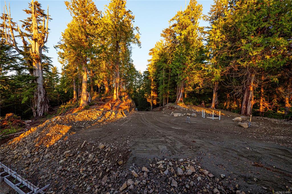 Fifth View of 340 Tonquin Park Rd, Tofino, BC, V0R 2Z0
