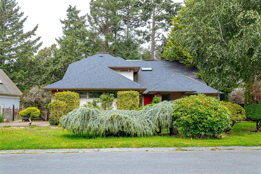 3910 Gibson Crt, 1014701, BC,