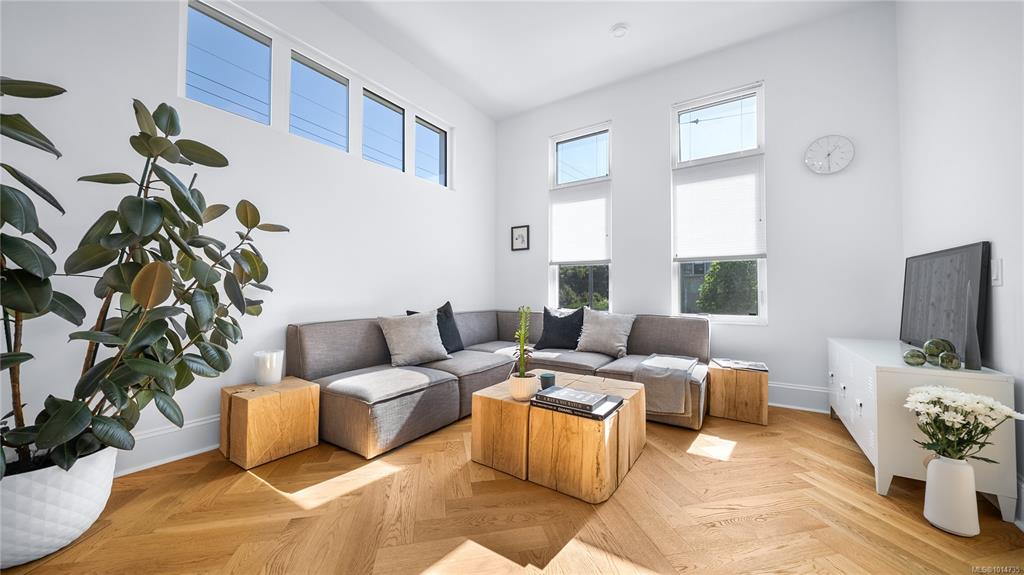 Second View of 230 Wilson St, Wilson Commons, Victoria, BC, V9A 3G2