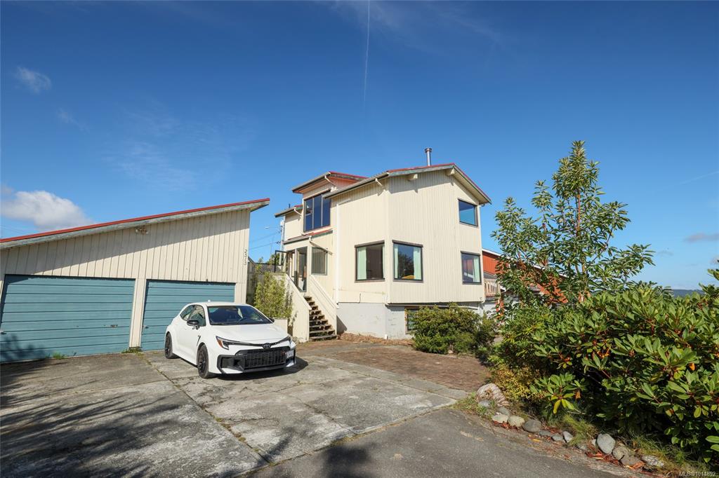 2515 Haddington Cres, 1014892, BC,