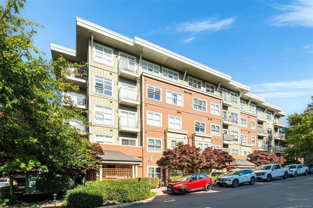870 Short St, 1015038, BC,