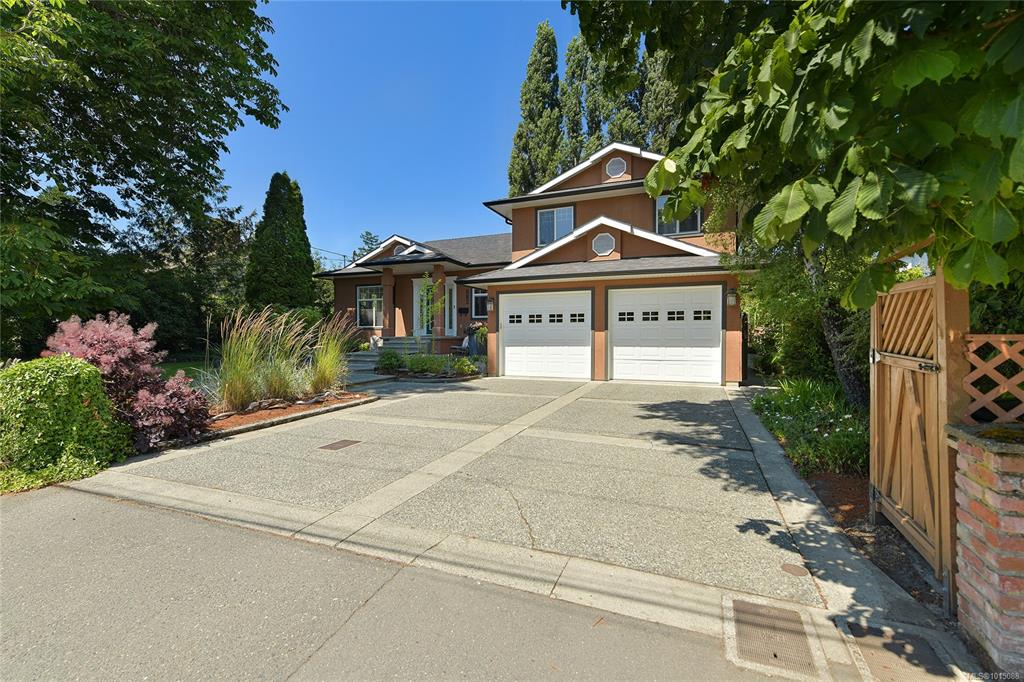 882 Canterbury Rd, 1015088, BC,
