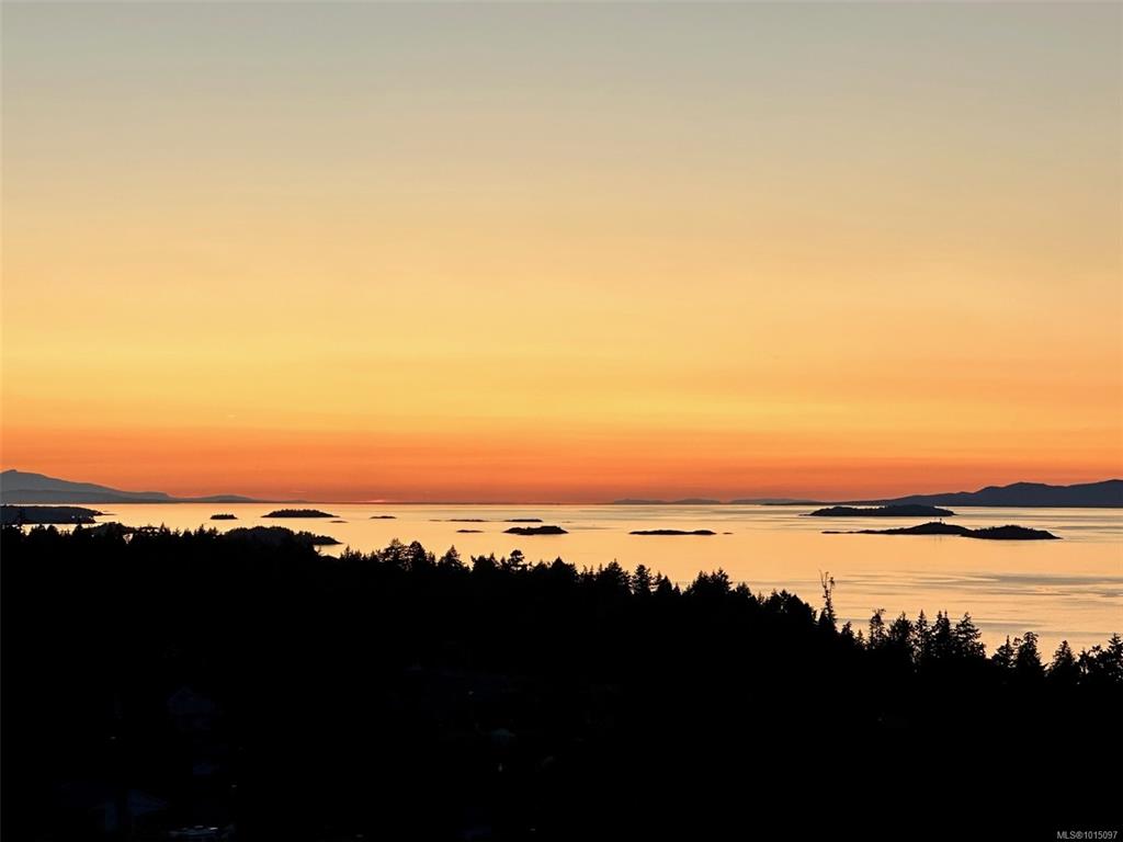 5340 Royal Sea View, 1015097, BC,