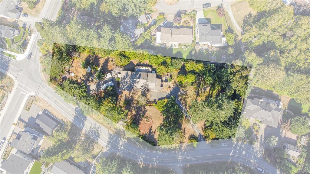 918 Walfred Rd, 1015101, BC,