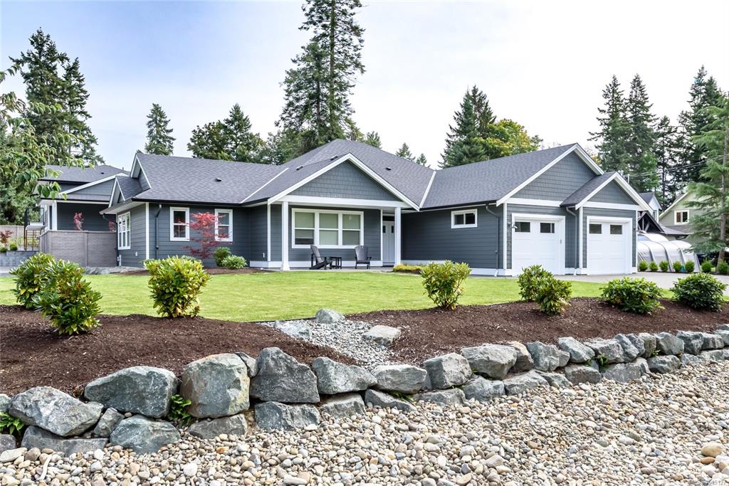 8968 Henderson Ave, 1015127, BC,