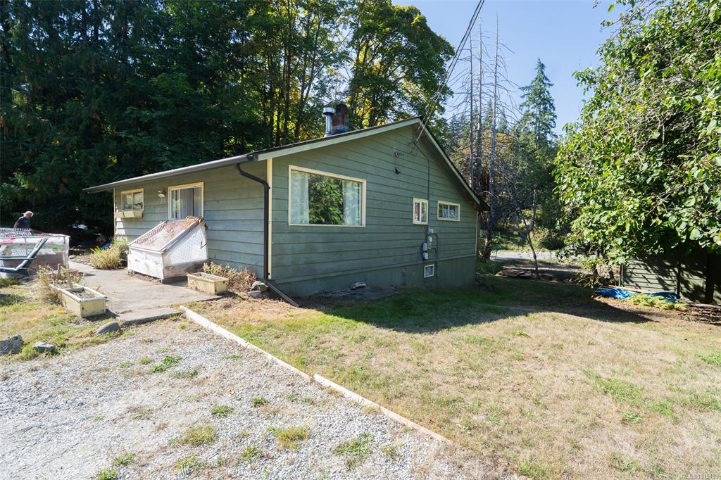 110 Ross Rd, 1015139, BC,