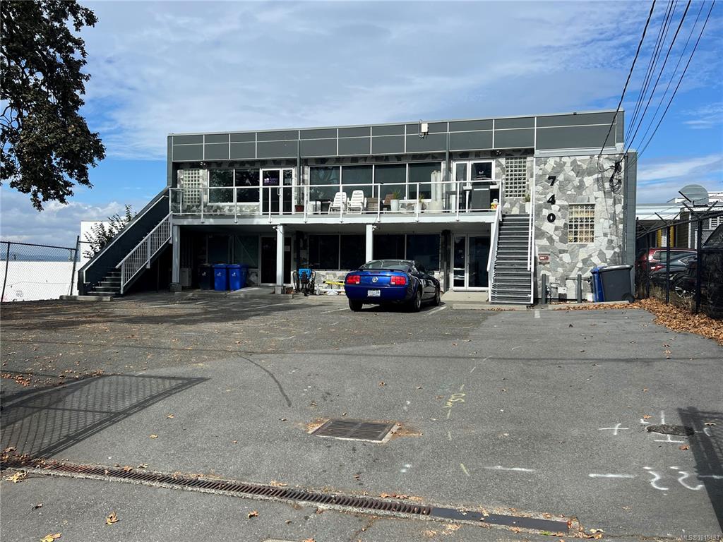 740 Discovery St, 1015183, BC,