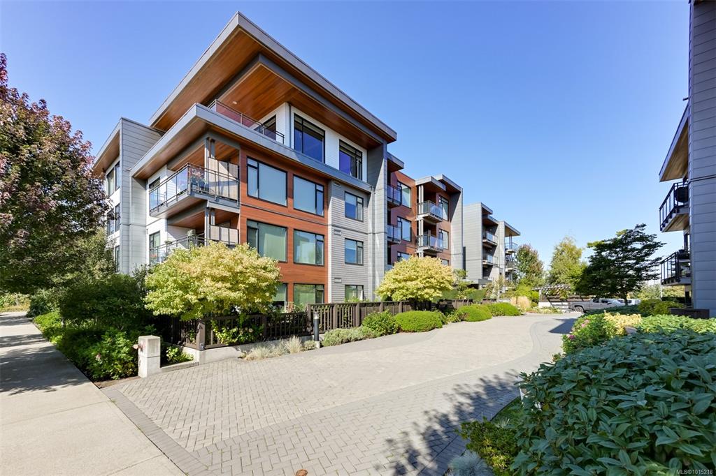 3815 Rowland Ave, 1015218, BC,