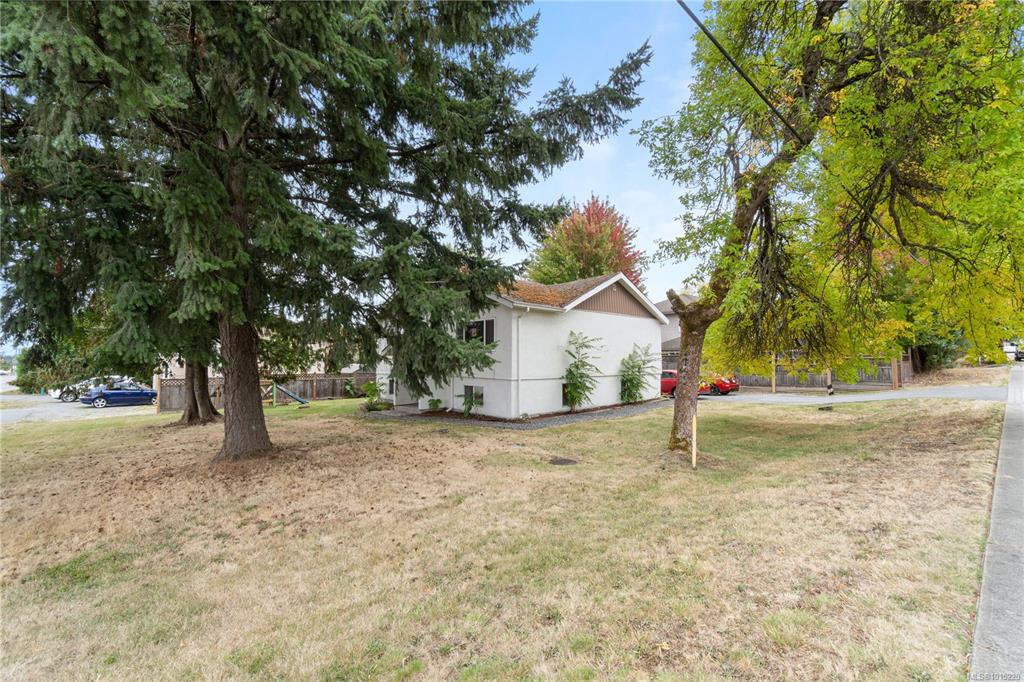 1627 Northfield Rd, 1015220, BC,