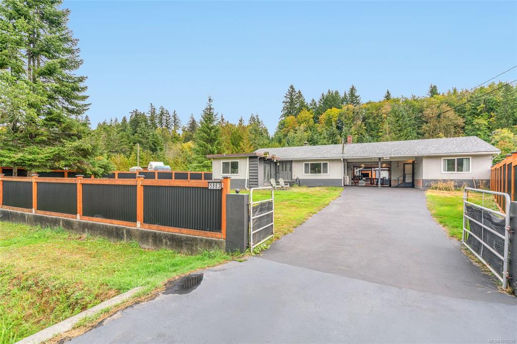 5863 Grandview Rd, 1015229, BC,
