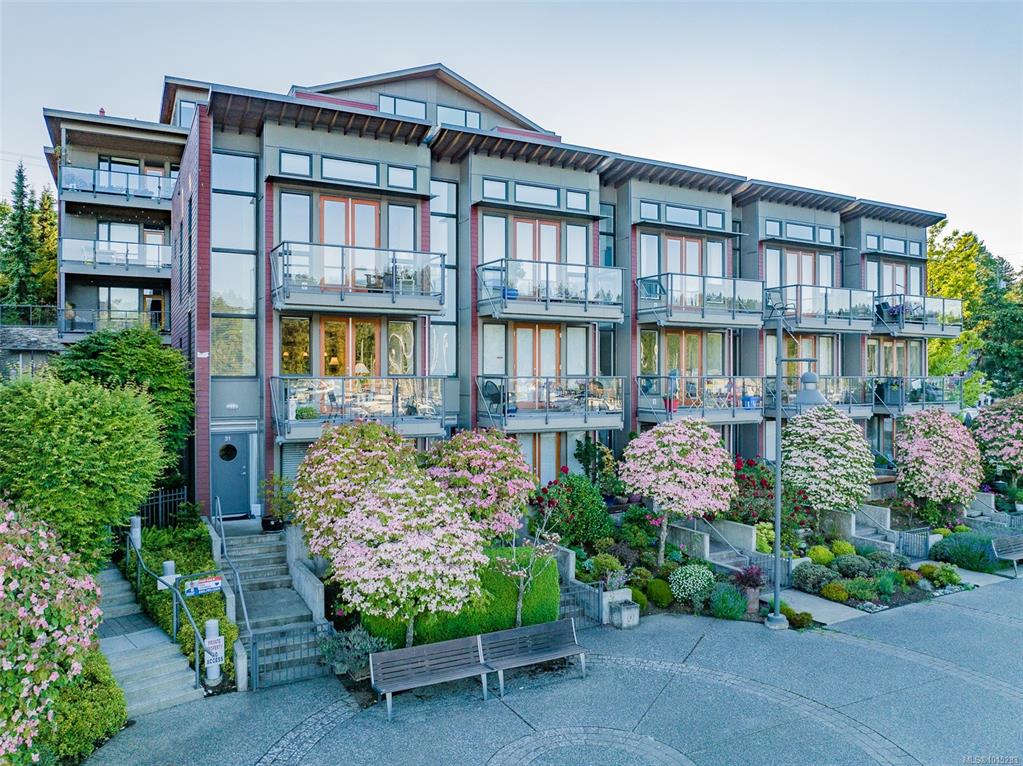 31 Cypress St, 1015283, BC,