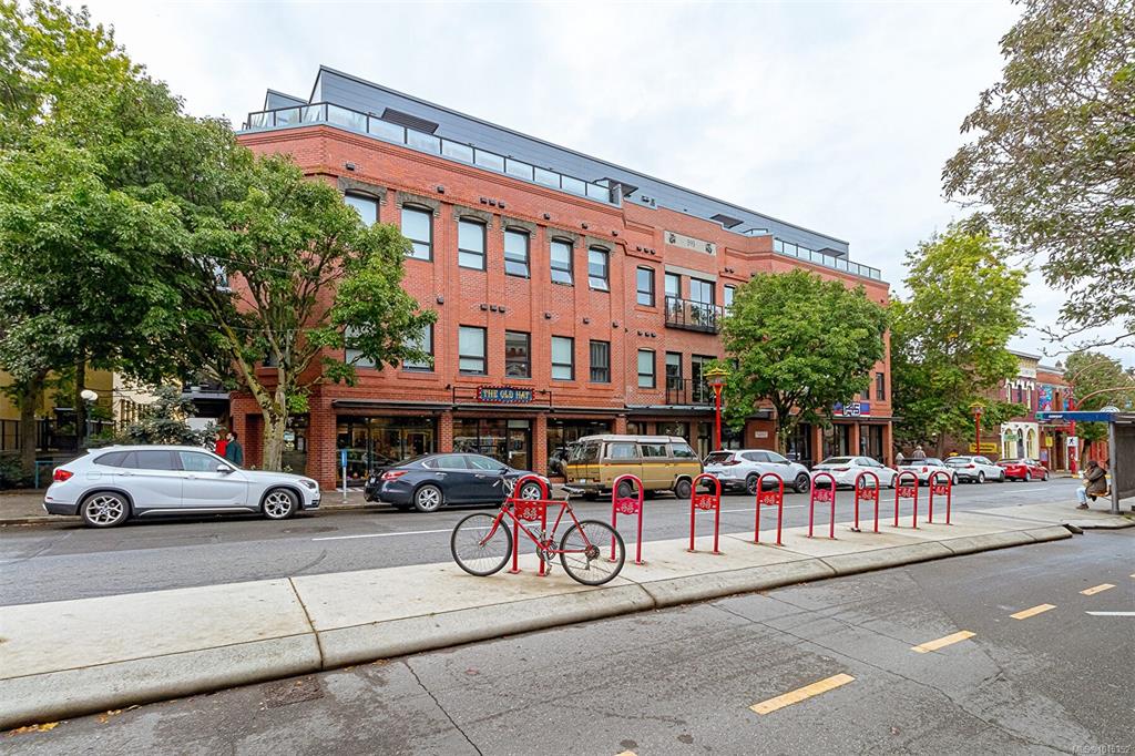 595 Pandora Ave, 1015352, BC,