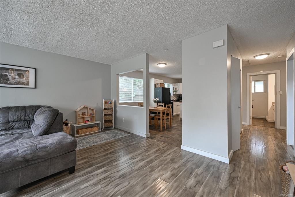 1658 Mallard Dr, 1015383, BC,