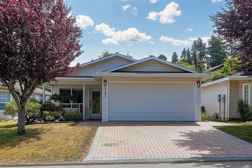 Fourth View of 122 Camas Lane, View Royal, BC, V9A 7M2