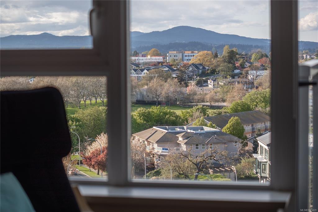 Third View of 83 Saghalie Rd, Promontory Bayview, Victoria, BC, V9A 0E7