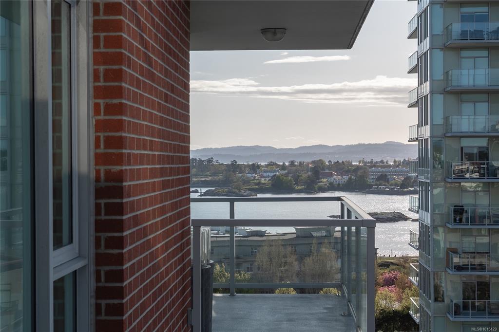 Fifth View of 83 Saghalie Rd, Promontory Bayview, Victoria, BC, V9A 0E7