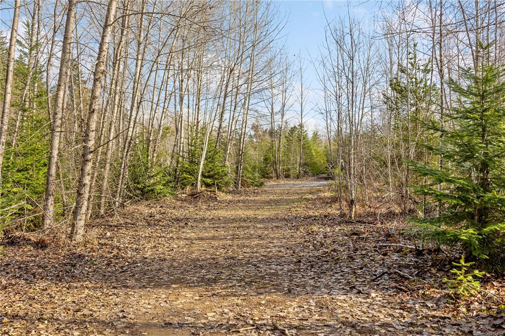 Second View of 2745 Shaver Rd, Coombs, BC, V9K 1Y3
