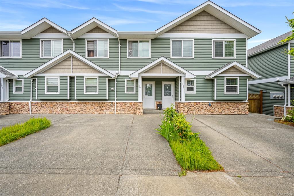 170 Centennial Dr, 1015628, BC,