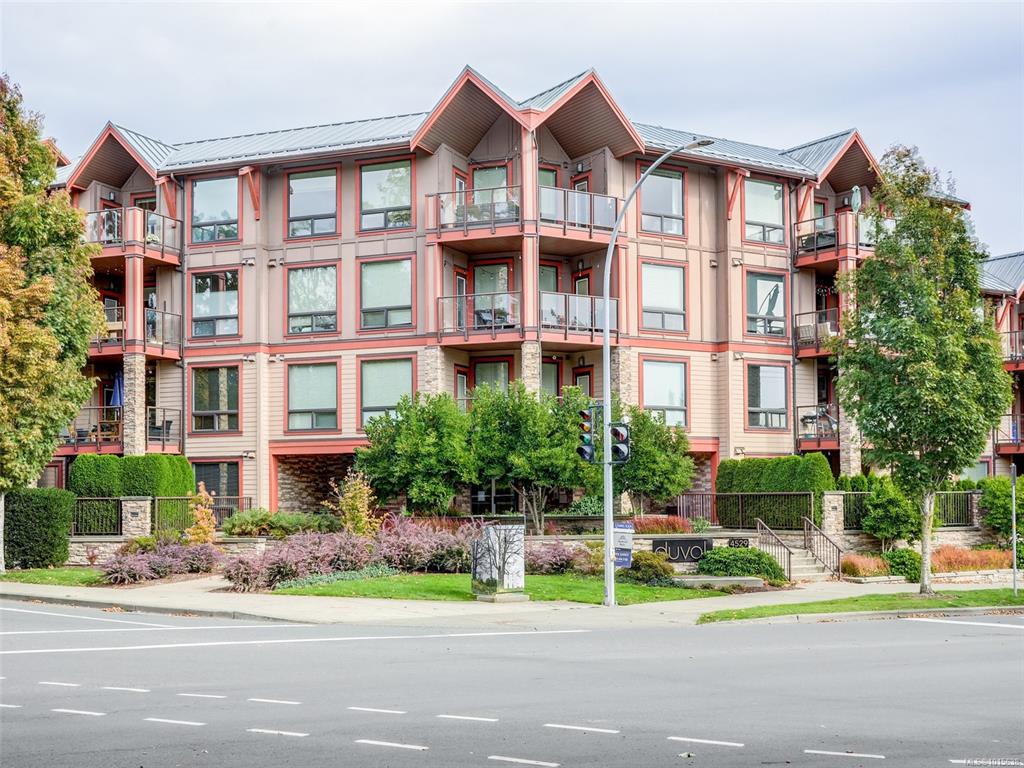 4529 West Saanich Rd, 1015638, BC,