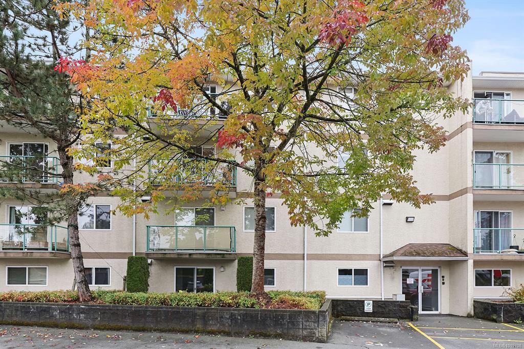 1355 Cumberland Rd, 1015708, BC,