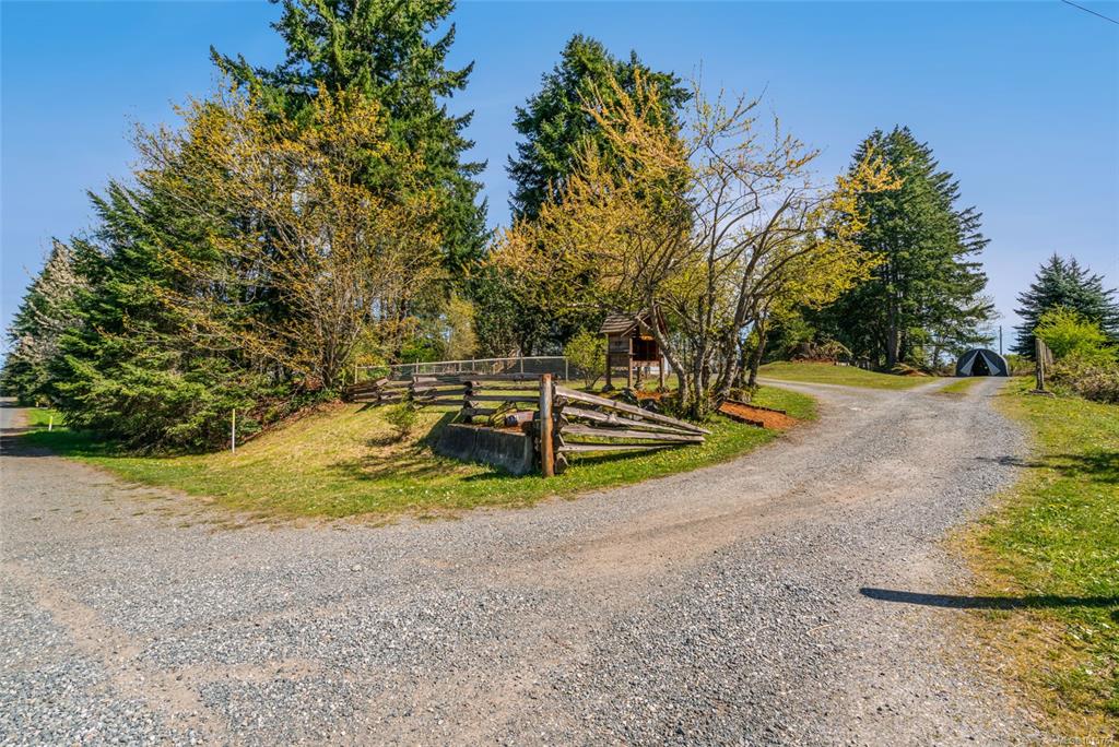 1121 Harewood Mines Rd, 1015761, BC,