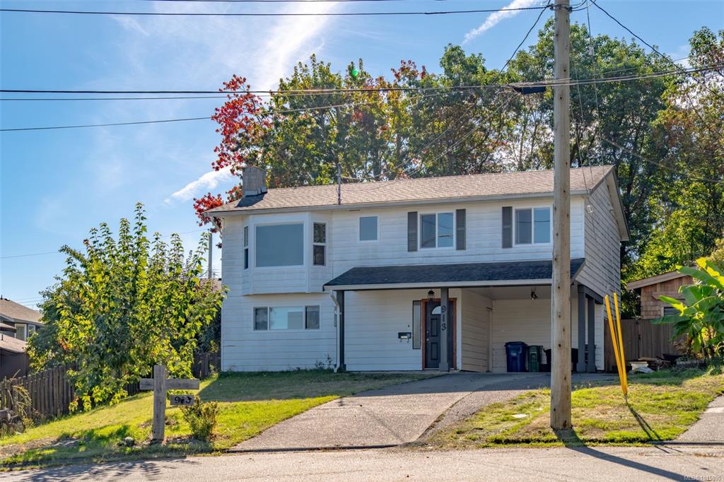 913 Spring Pl, 1015890, BC,