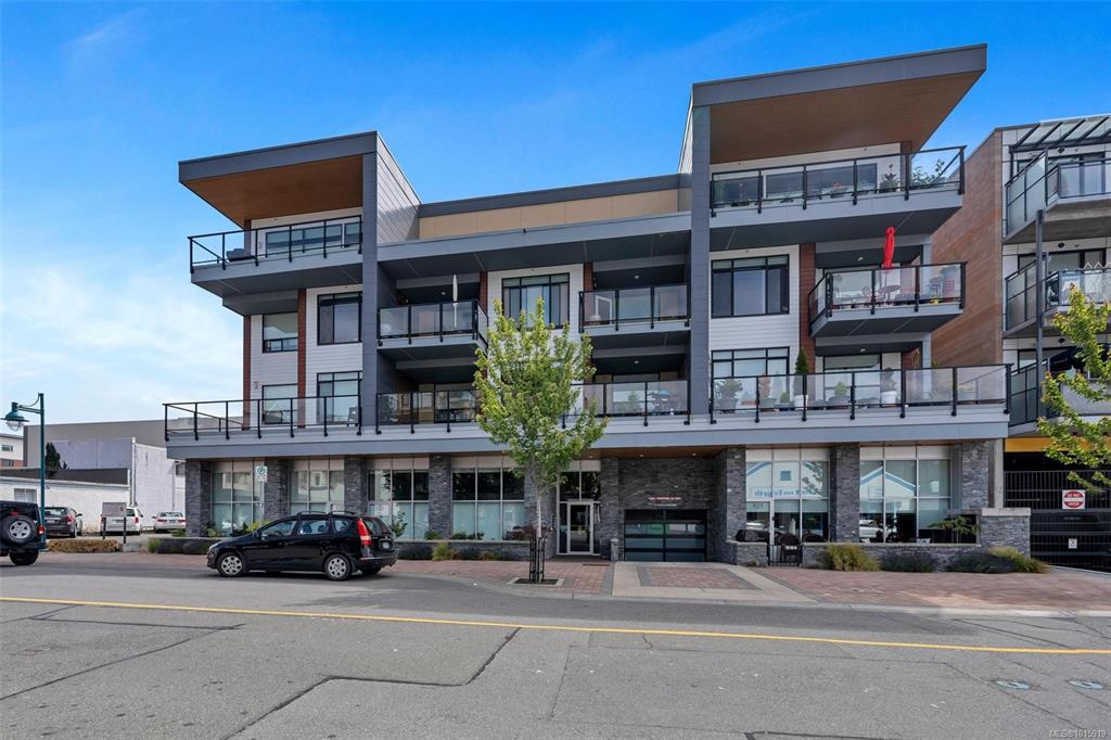9775 Fourth St, 1015919, BC,