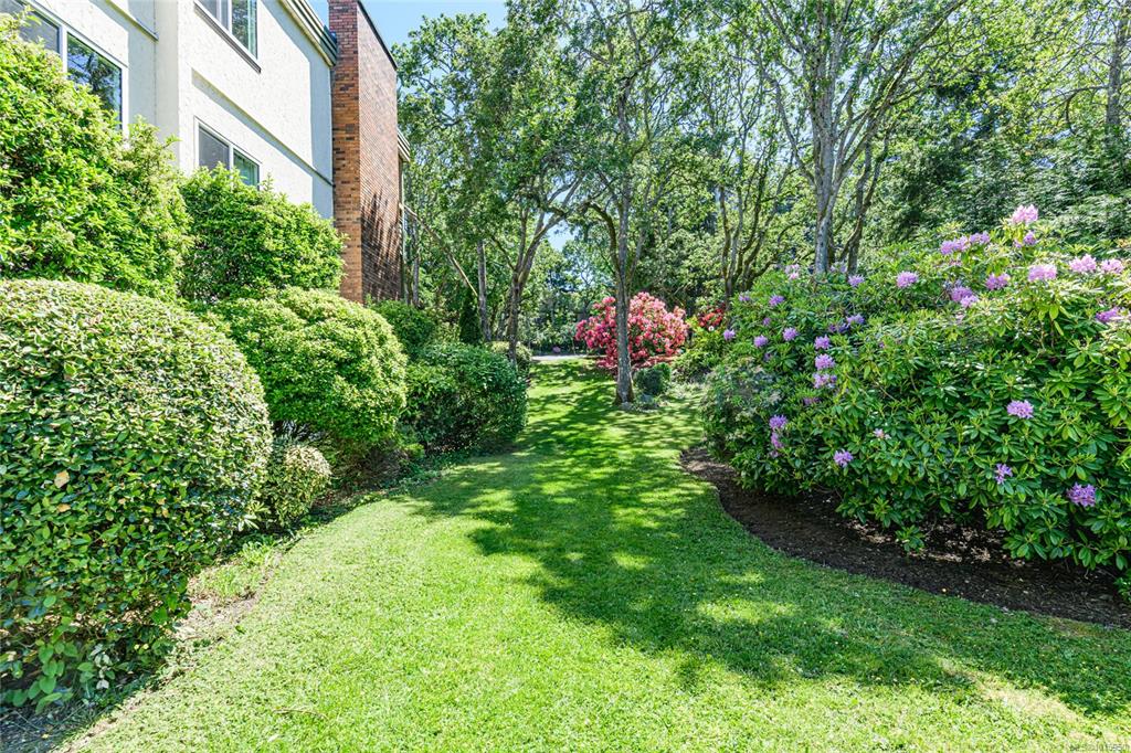 1010 Bristol Rd, 1015950, BC,