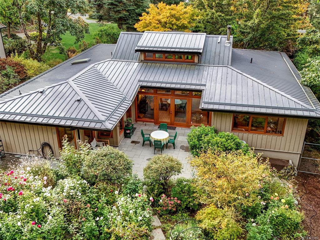 Main View of 590 Downey Rd, North Saanich, BC, V8L 5M6