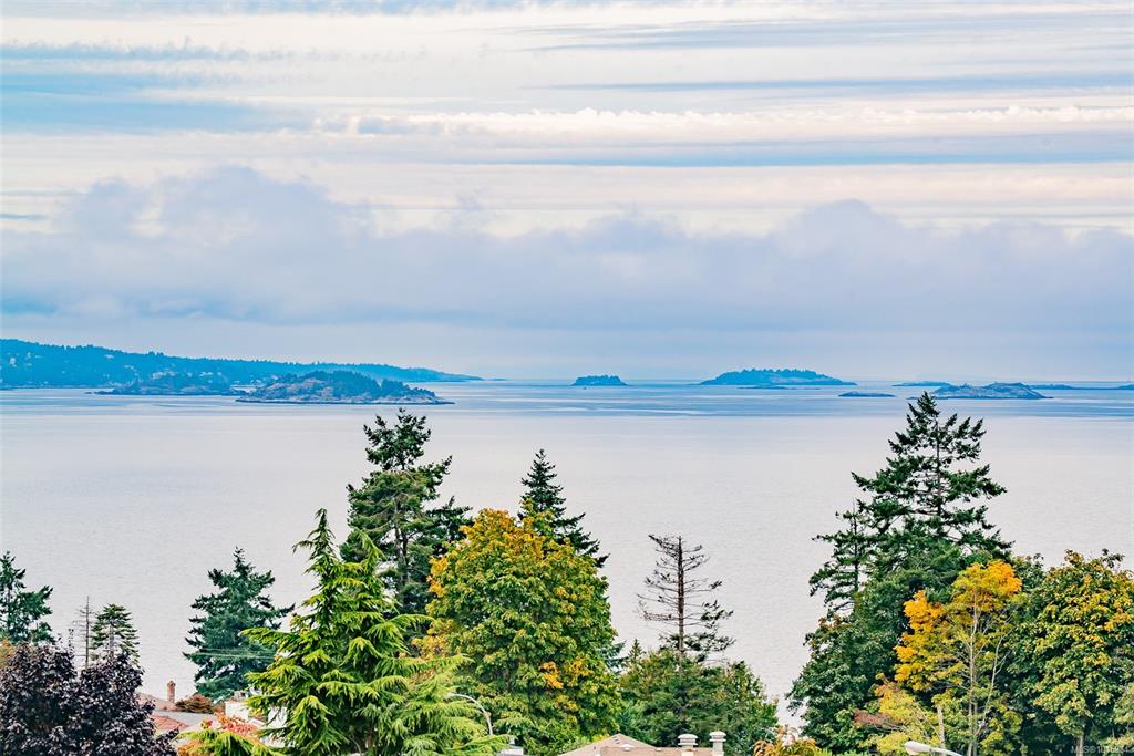 4991 Bella Vista Cres, 1015984, BC,