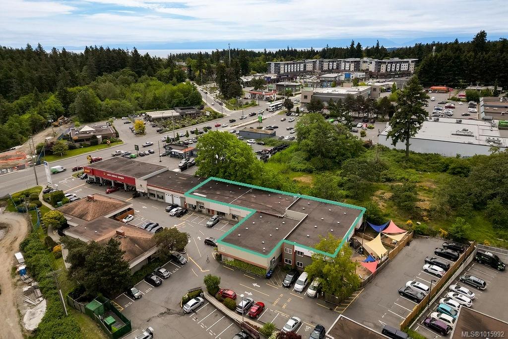 1830 Island Hwy, 1015992, BC,