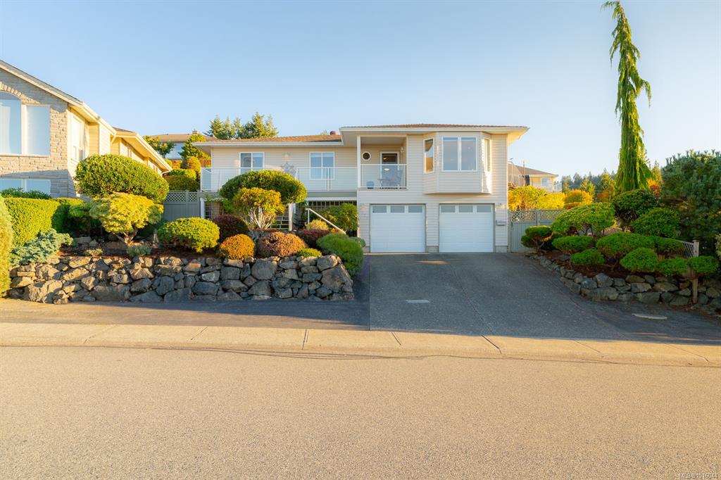 5059 Vista View Cres, 1016044, BC,