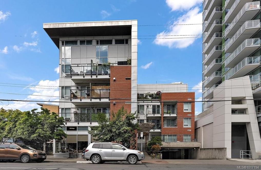 932 Johnson St, 1017194, BC,