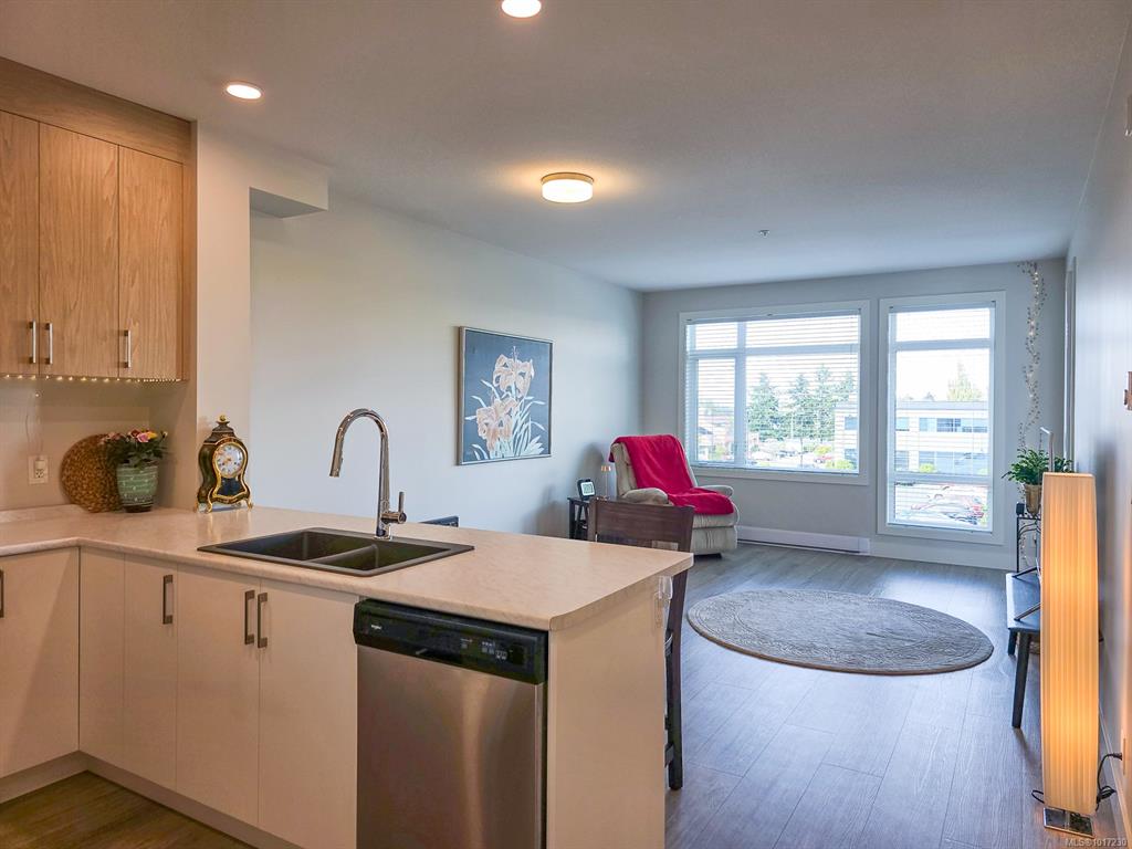 6544 Metral Dr, 1017230, BC,