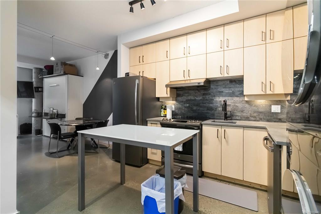 Fourth View of 409 Swift St, Mermaid Wharf, Victoria, BC, V8W 1S2