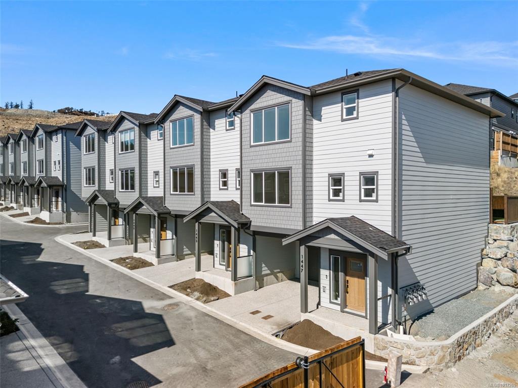 1437 Dolomite Ridge, 1017265, BC,
