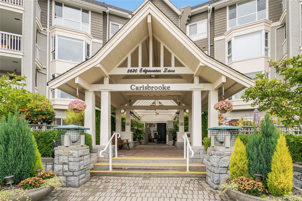 5620 Edgewater Lane, 1017282, BC,