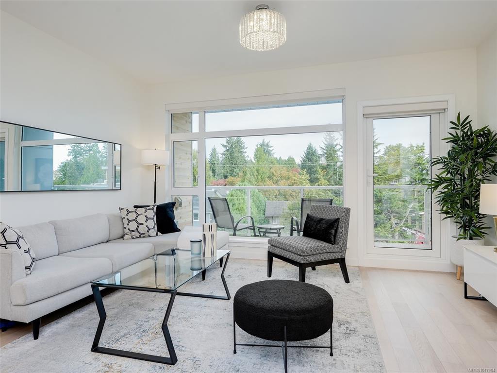 Third View of 5120 Cordova Bay Rd, The Haro, Saanich, BC, V8Y 2K5