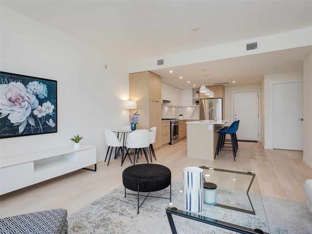 Fourth View of 5120 Cordova Bay Rd, The Haro, Saanich, BC, V8Y 2K5