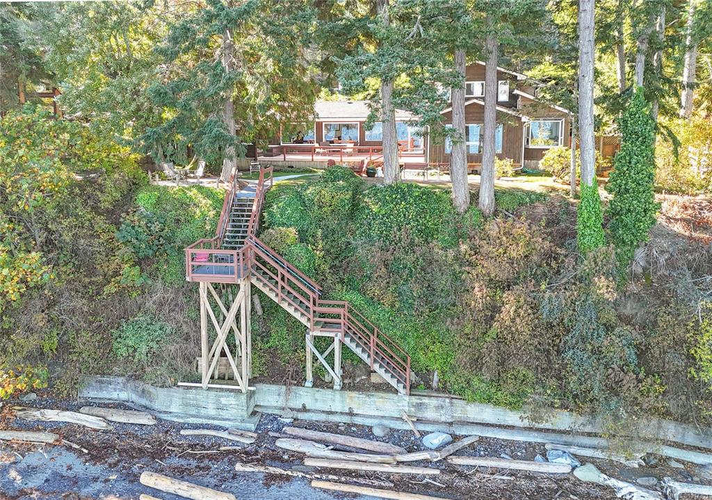 1712 Tashtego Cres, 1017301, BC,