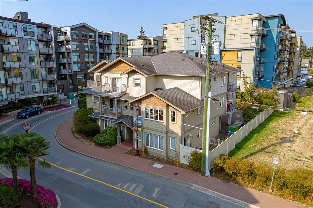2844 Bryn Maur Rd, 1017305, BC,