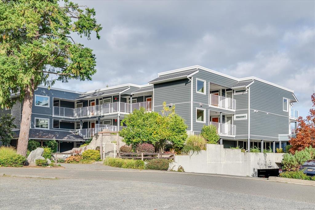 1600 Stroulger Rd, 1017334, BC,