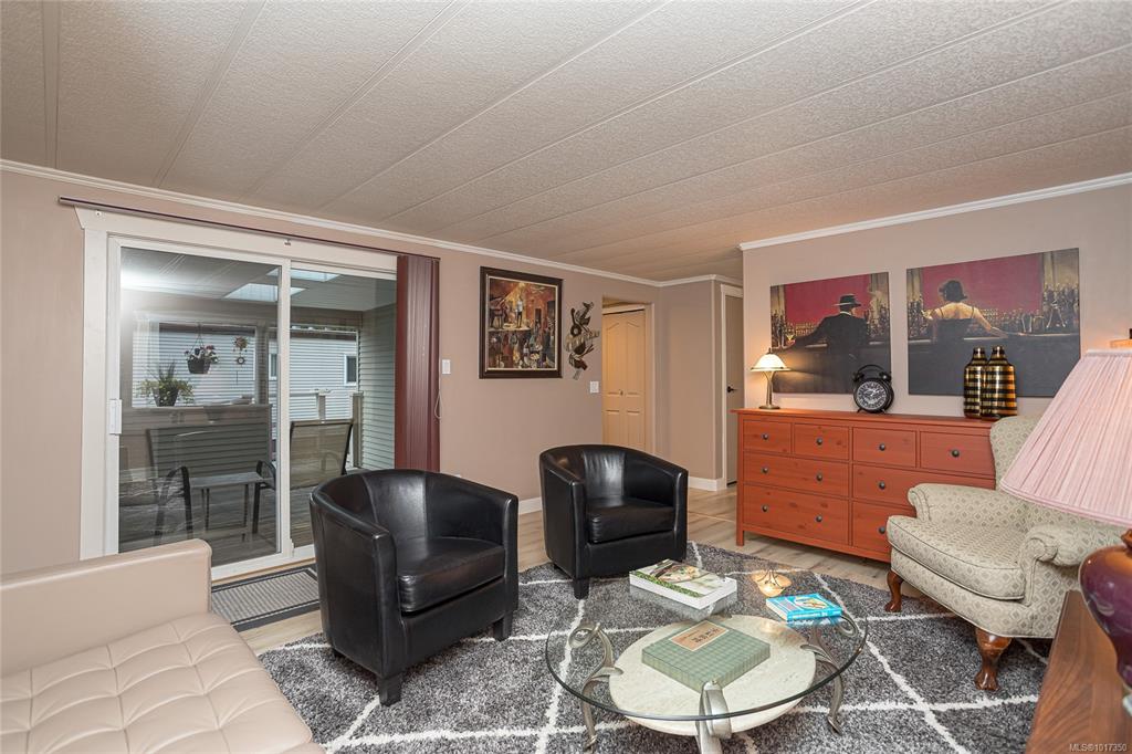 Second View of 61 12 Th St, Nanaimo, BC, V9R 6L2