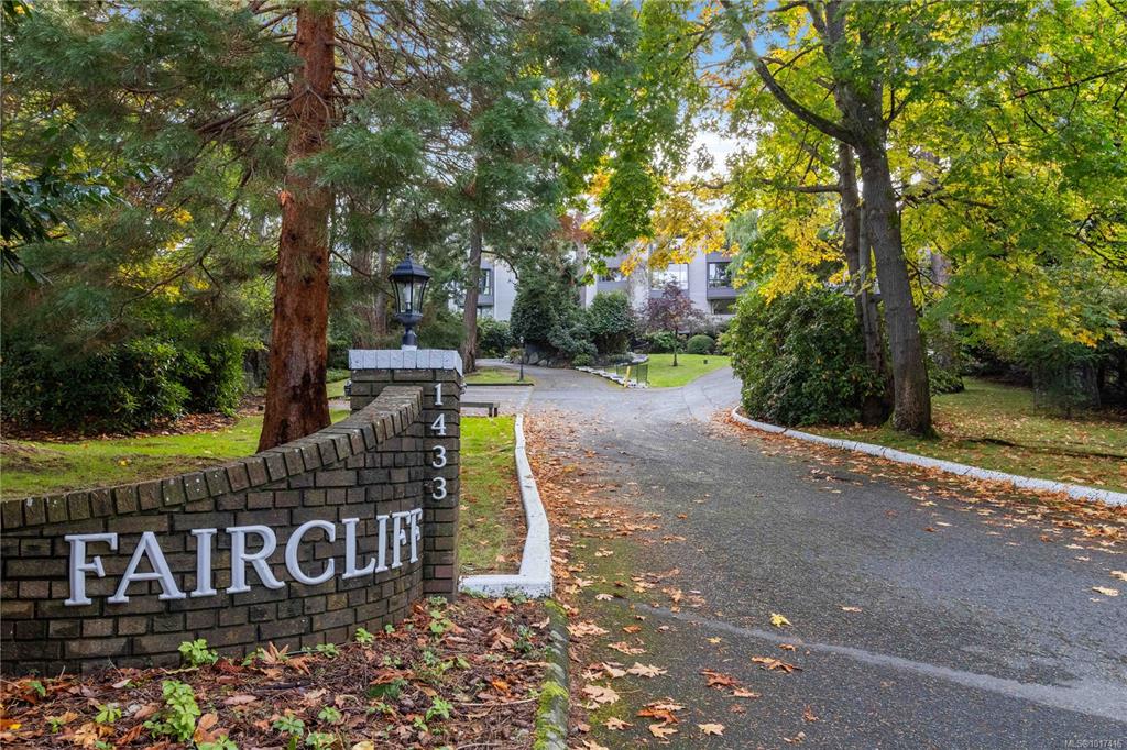 1433 Faircliff Lane, 1017416, BC,